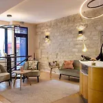 Otel Des Arts Montmartre Paris