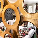 Des Arts Montmartre Otel Paris