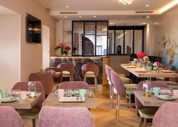 Hotel Des Arts Montmartre Parigi