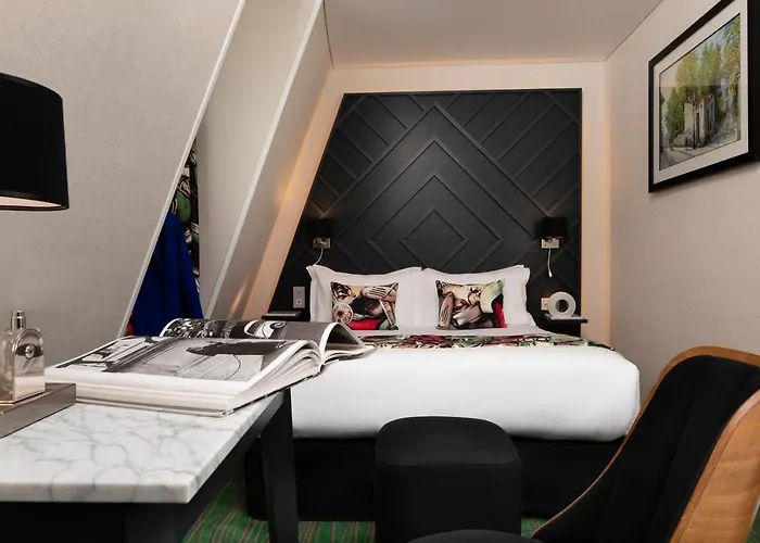 Des Arts Montmartre 4*