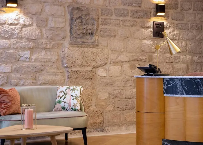 Des Arts Montmartre Hotel