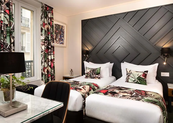 Des Arts Montmartre Hotel 4*