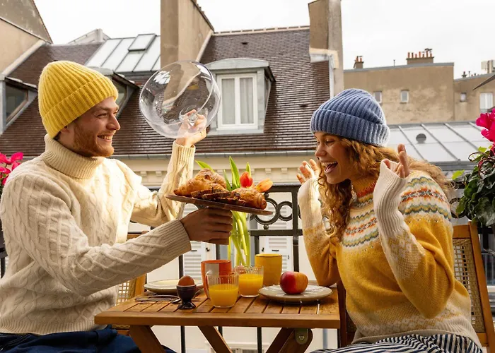 Hotel Des Arts Montmartre Parigi