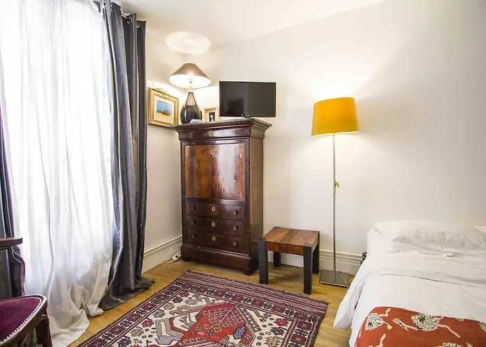 Des Arts Montmartre Hotel Parigi