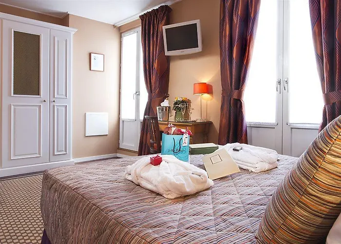 Hotel Des Arts Montmartre Parigi