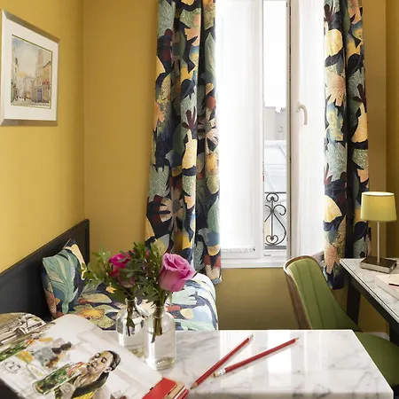 Des Arts Montmartre 4* Paris