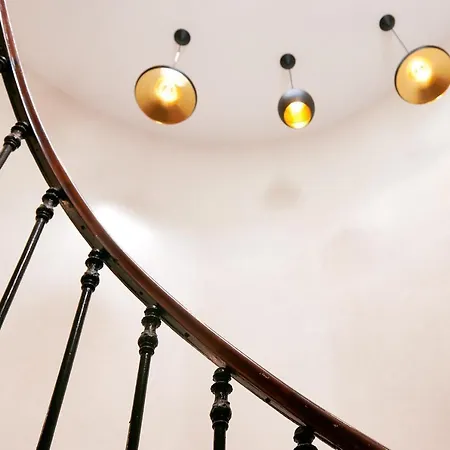 Des Arts Montmartre Hotell Paris
