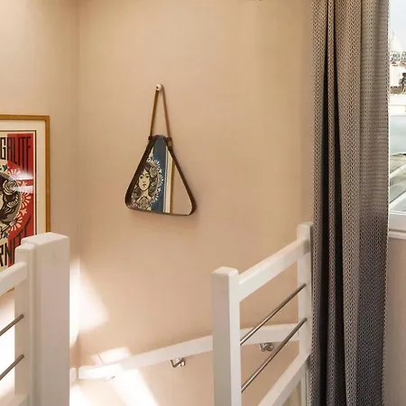 Des Arts Montmartre Hotell