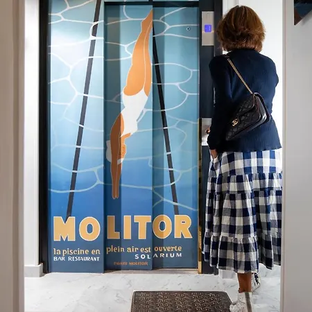 Des Arts Montmartre Paris