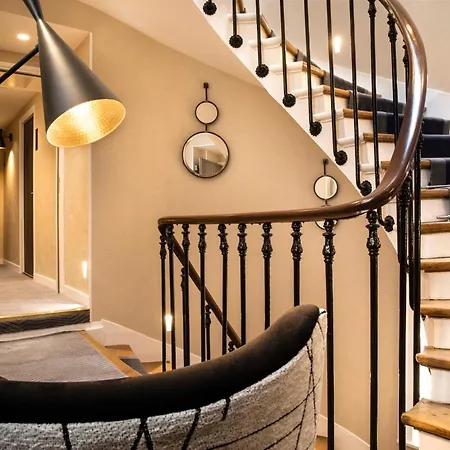 Des Arts Montmartre Hotel